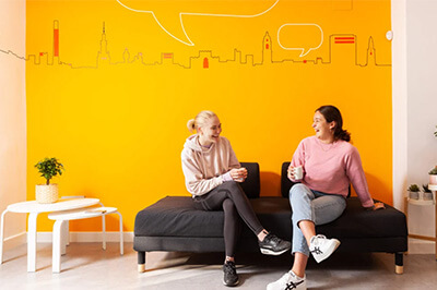 student-lounge-at-spanish-language-school-malaga