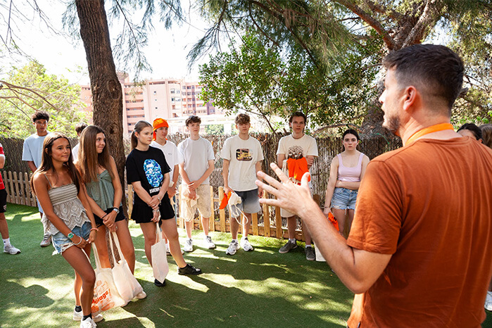 team-building-activity-at-spanish-summer-camp